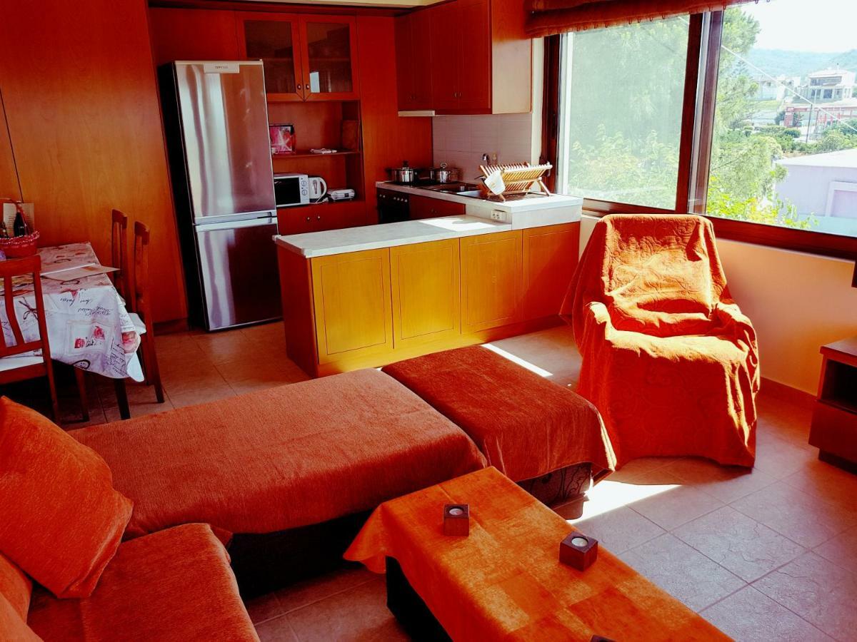 Melina'S Apartments Kalavarda ภายนอก รูปภาพ